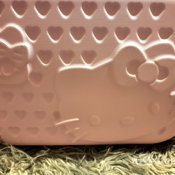 Hello Kitty Suitcase /MakeupOrg. lightPinkColor-itsbabypink! FREE SHIPPING! - Picture 12 of 15